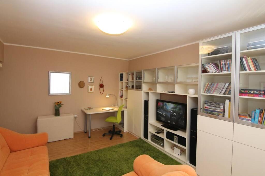 Fast Friend - Cozy Apartment In The Center With Private Garage Rijeka Eksteriør bilde